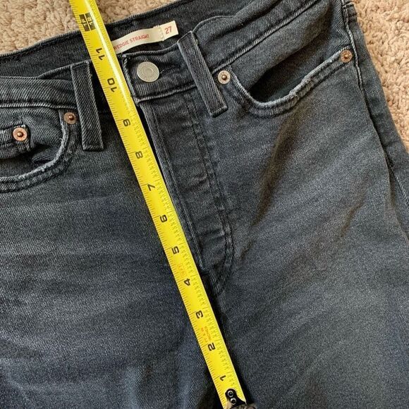 Levi’s Grey Black Denim Wedgie Jeans 27” Straight Button Fly - Picture 7 of 8